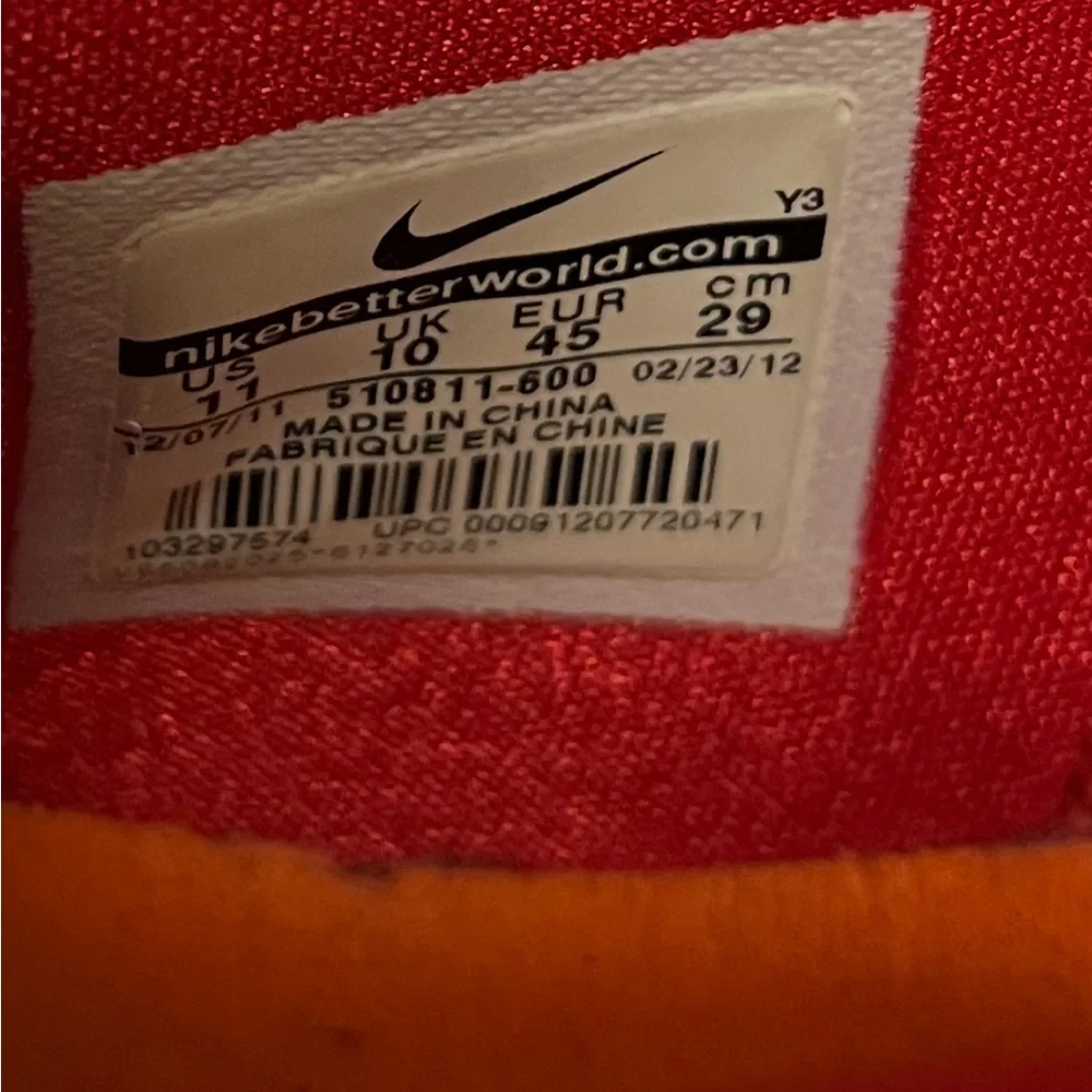 Nike LeBron James Cherry Red Low Top Sneakers Men’s Size 11 UGC See Photos - Picture 2 of 13